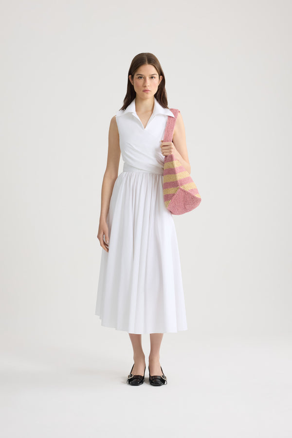 Patou - Abito midi drappeggiato in cotone biologico - White - Abito midi drappeggiato bianco in cotone biologico. Colletto a camicia. Dettaglio annodato in vita.