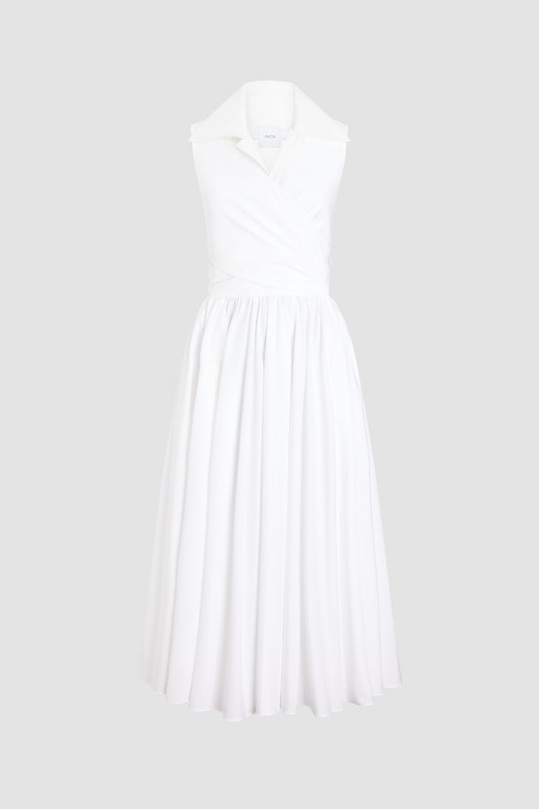 Patou - Abito midi drappeggiato in cotone biologico - White - Abito midi drappeggiato bianco in cotone biologico. Colletto a camicia. Dettaglio annodato in vita.