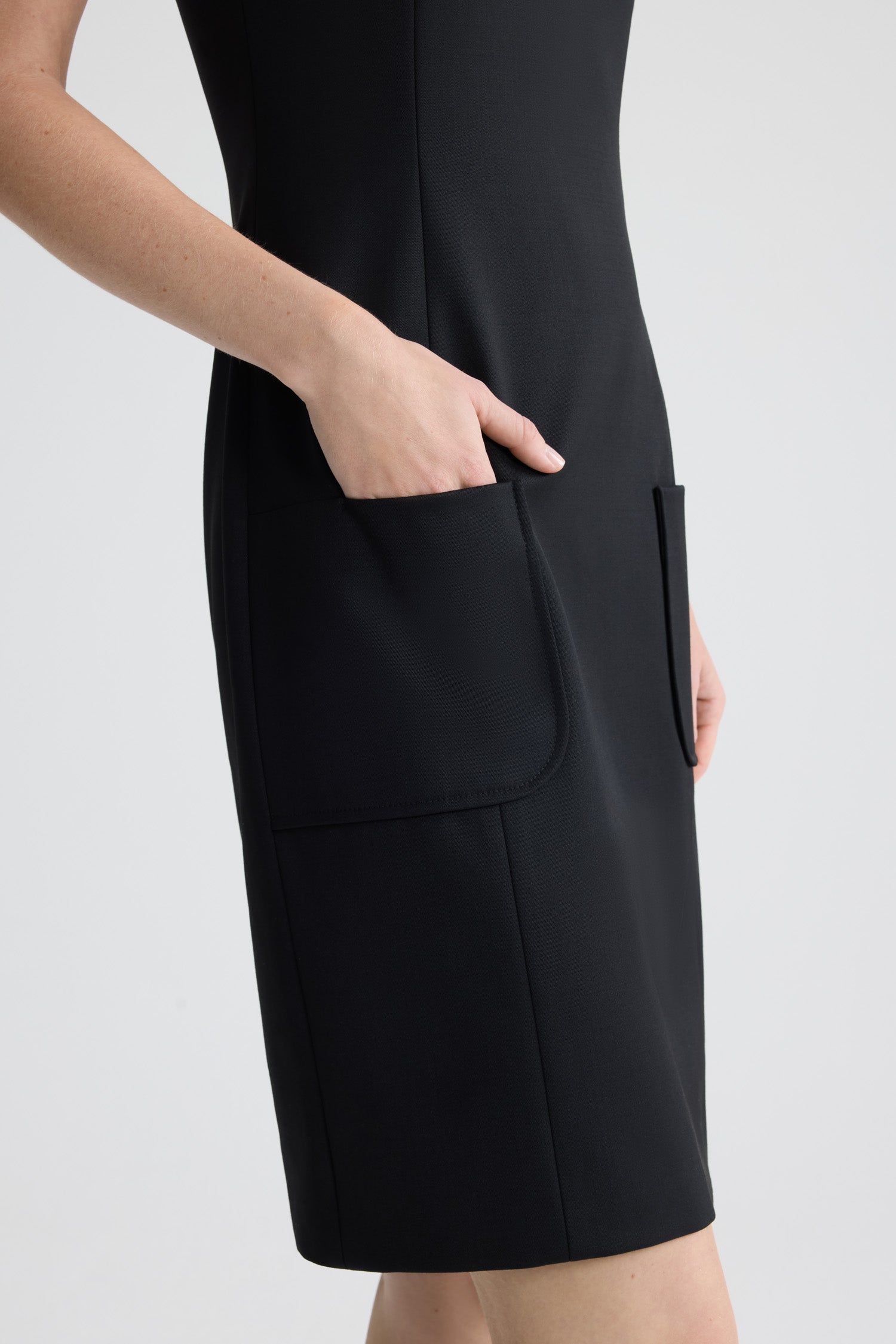 Patou | エコフレンドリーウール混紡 ストラップレス シースドレス