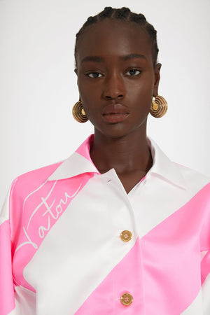 Cropped jacket in printed satin