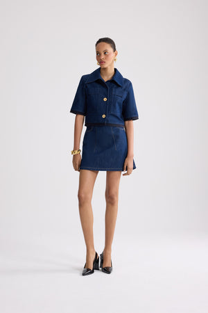 Short-sleeved cropped jacket in cotton denim