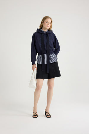 Felpa con logo medaglione in cotone bio