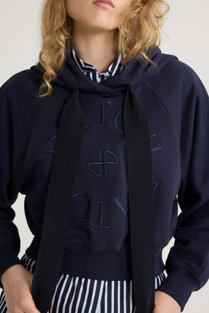 Felpa con logo medaglione in cotone bio