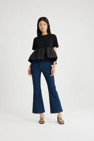 Ruffle hem t-shirt in organic cotton and faille