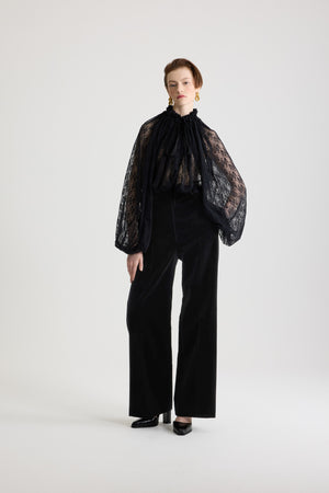 Iconic drawstring top in lace jersey