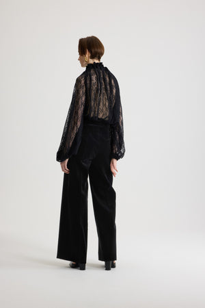 Iconic drawstring top in lace jersey