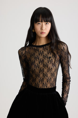 Second skin top in lace jersey