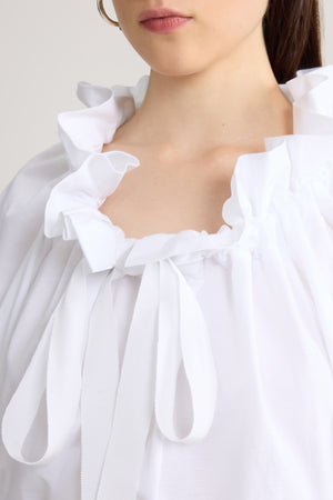 Short voluminous organic cotton top