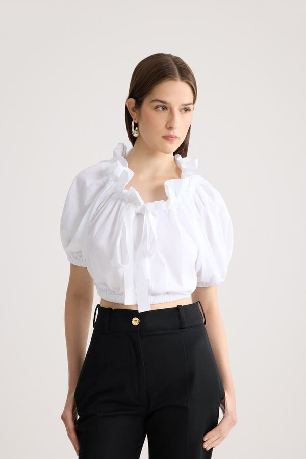 Patou - Kurzes voluminöses Top aus Bio-Baumwolle - White - Kurzes voluminöses weißes Top. Elastischer Ausschnitt mit Kordelzügen. Kurze Ärmel.