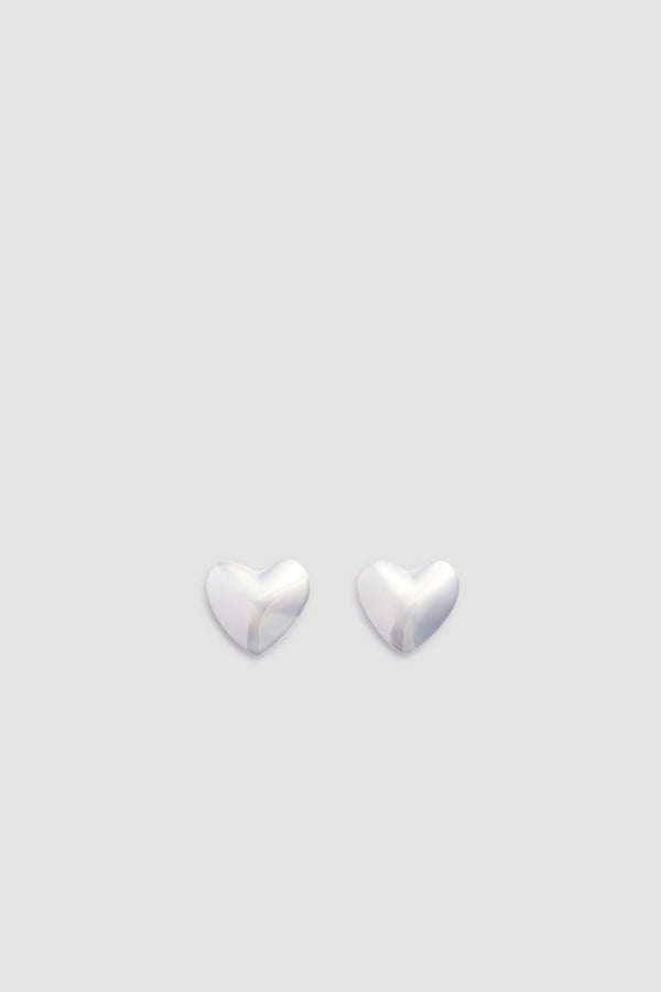 Patou - Orecchini a clip M Heart - Silver - Orecchini a clip a forma di cuore in ottone color argento. Superficie spazzolata e contrastata.