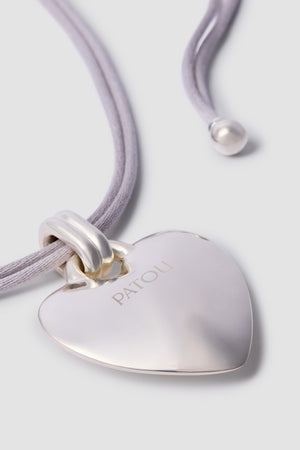 Collana con ciondolo Heart Ribbon