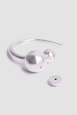 Orecchino a semicerchio Mercury Marbles con ornamento