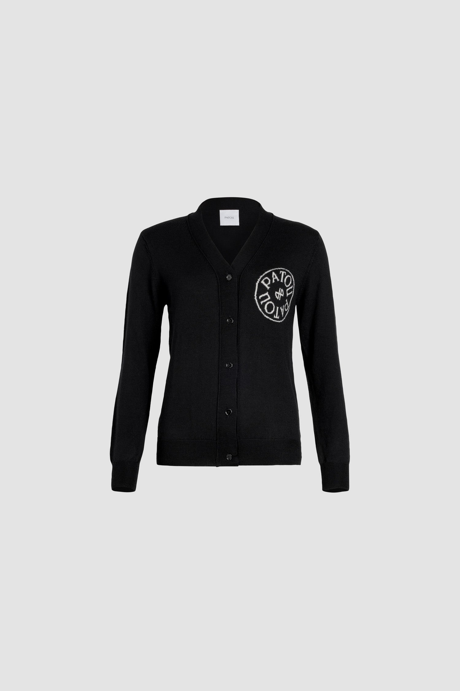 Patou - ウールとカシミヤ製パトゥ刻印入りカーディガン - Black - パトゥ刻印。ブラックカラーのウールとカシミヤ製カーディガン。Vネックライン。ボタン留め。フロントにパトゥ刻印、センターにJPモノグラム。袖口とウエストにリブ。