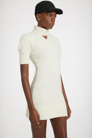 Vestito corto con ritaglio in misto alpaca sostenibile
