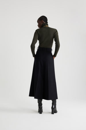 Ribbed turtleneck jumper in sustainable wool and cashmere