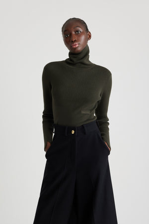Ribbed turtleneck jumper in sustainable wool and cashmere