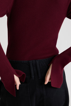 Maglione a costine in misto lana