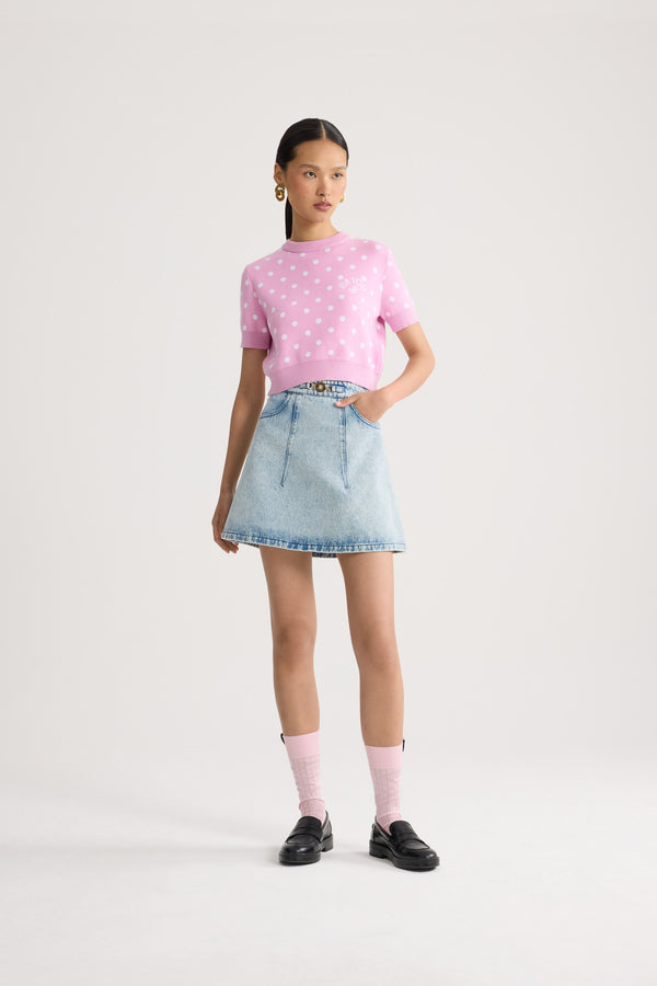 Patou - Crop T-shirt a pois in misto cotone eco-responsabile - Candy Pink Polka Dots - Crop T-shirt a pois rosa e bianchi. Collo rotondo. Maniche corte. Dettaglio annodato sulla schiena.