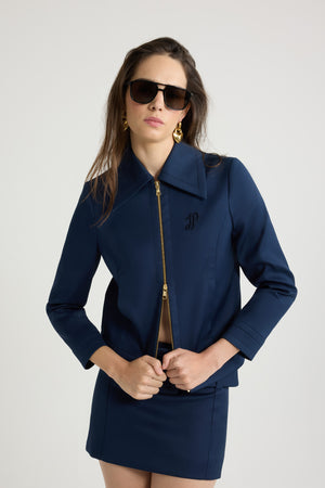 Short zipped jacket in organic cotton twill