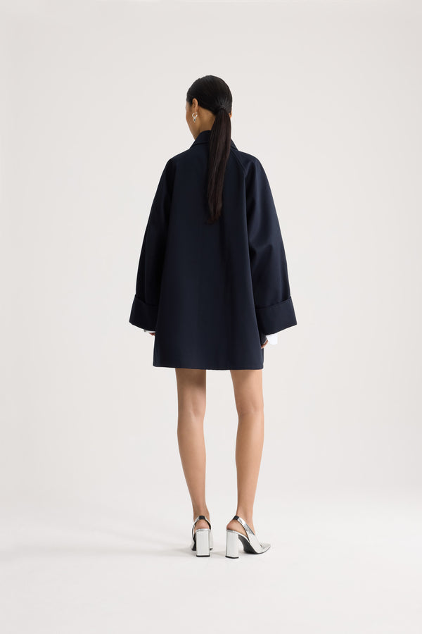 Patou - Parka oversize in cotone biologico - Night Blue - Parka oversize blu navy. Chiusura con alamari argentati. Colletto classico.