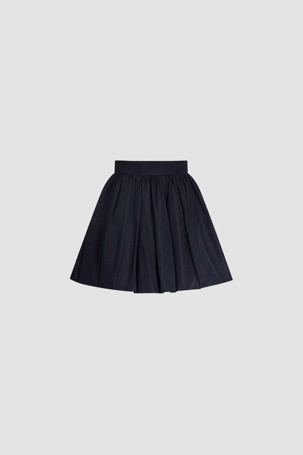 Patou - Bloomer-Minirock aus recyceltem Polyester - Polar Night - Marineblauer Minirock aus recyceltem Polyester. Bloomer-Volumen. Hoher Bund. Kurzer Schnitt.