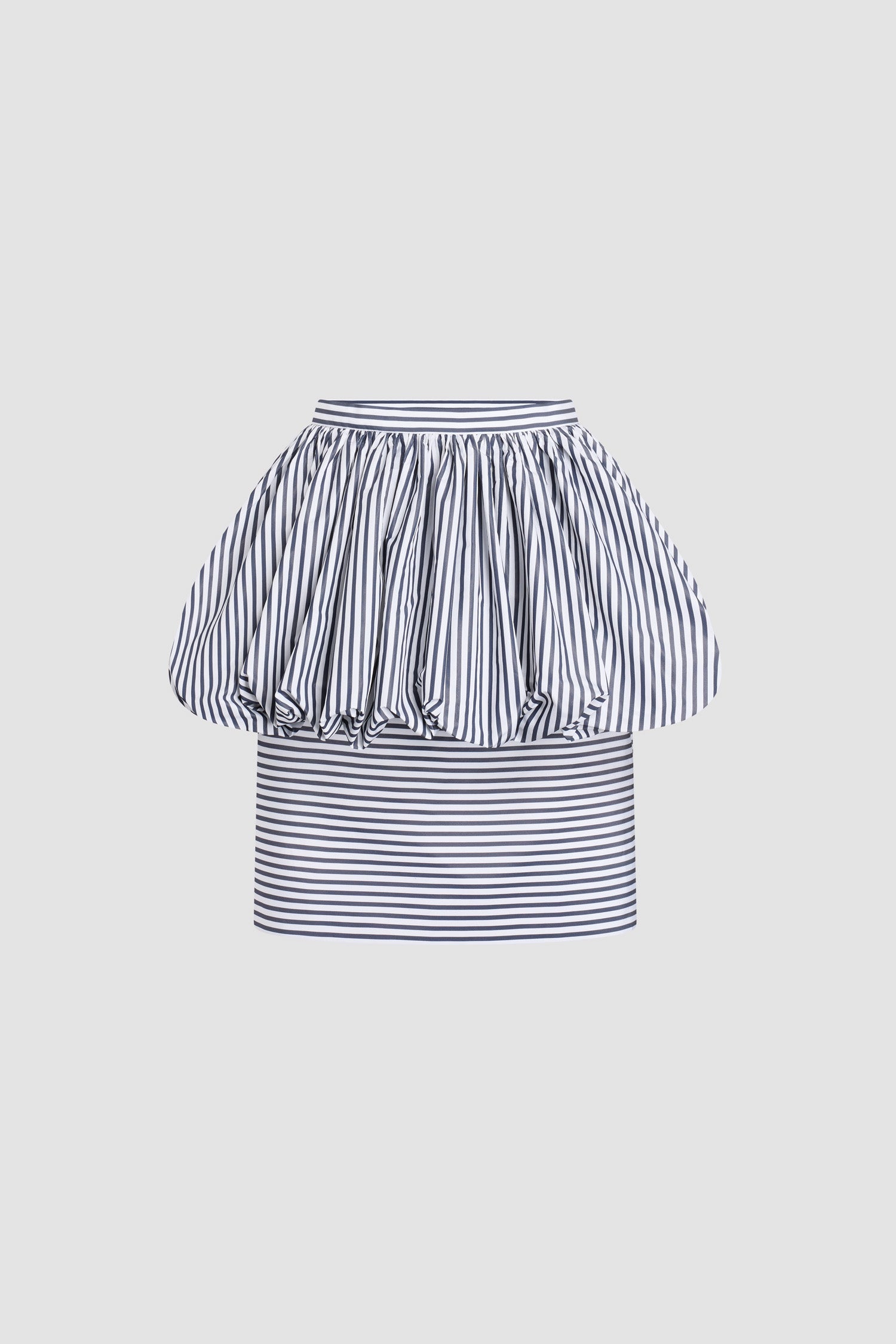 Patou - Midi-Peplum-Rock aus recyceltem Faille - Offshore Stripes - Blau-weiß gestreifter Midi-Peplum-Rock aus recyceltem Faille. Hoher Bund.