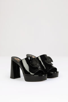 GLOSSY ANITA x Bettina Vermillon