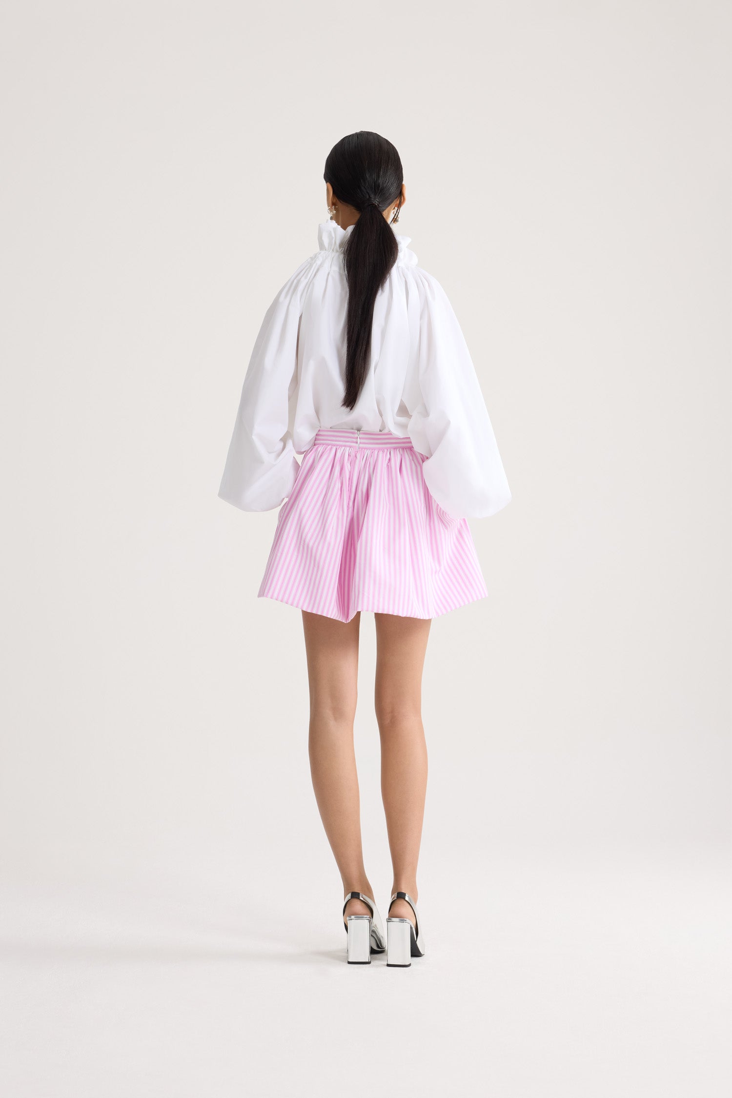 Patou - La Patou Blouse in organic cotton poplin - White - White organic poplin cotton top. High volume silhouette. Drawstring collar with ruching. Batwing sleeves with elasticated cuffs. Elasticated waist.