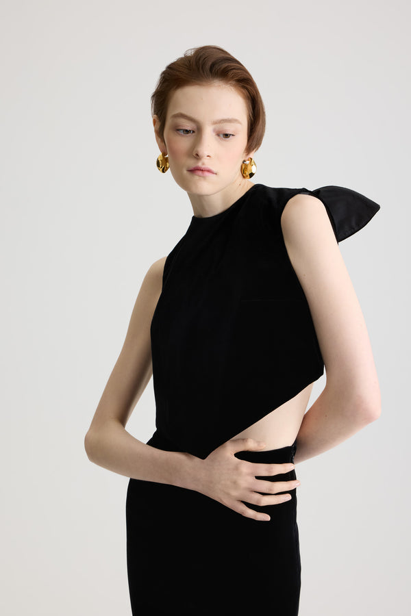 Patou - オーガニックコットンベルベット ンのスカーフトップ - Black - オーガニックコットンベルベットのブラックトップ。ショート丈。結び留めのスリットバック。この作品は、ギョーム・アンリがデザインしたカプセル「イブニング」のアイテムです。特別な機会をスタイルと洗練さで不朽のものにするために。