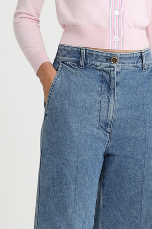 Pantalone iconico in denim con risvolto