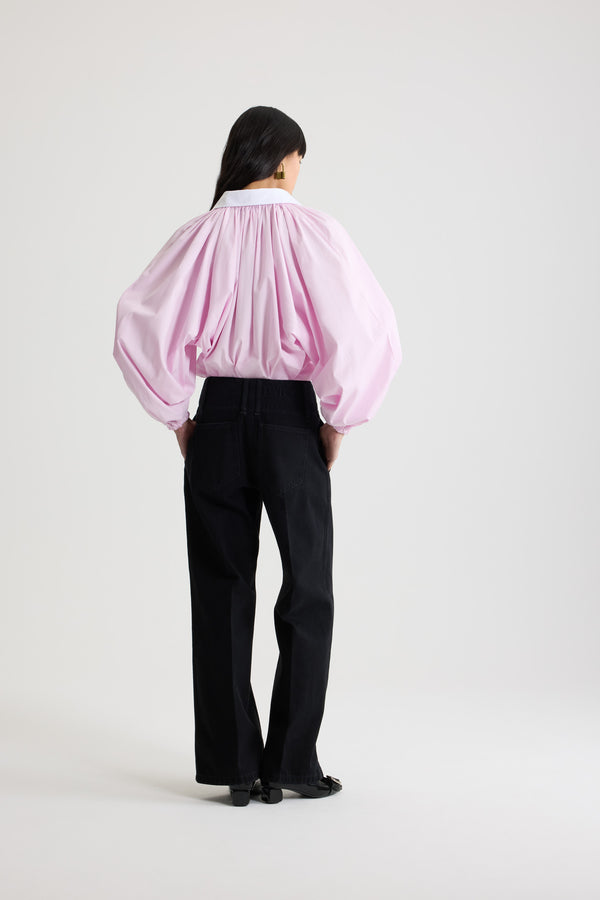 Patou - Wide waistband trousers in organic cotton denim - Khol Stone - Khol Stone black organic cotton denim trousers. Mid to low waist. Straight leg. Belt loops. Fastens via a gold-tone Patou logo-engraved button and concealed zip at the front. Pockets at the sides. Pressed crease at the front.