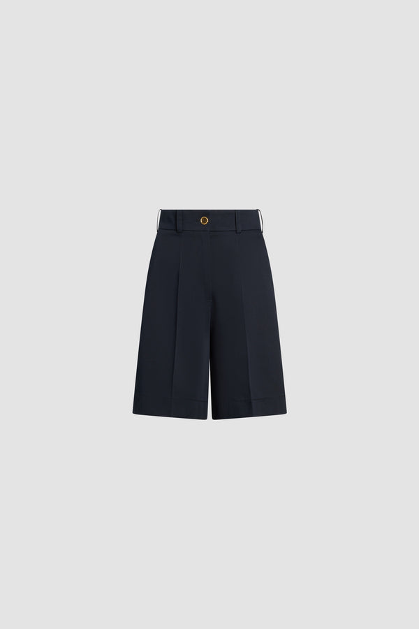 Patou - Bermuda en coton bio - Night Blue - Bermuda bleu marine. Taille haute. Fermeture par bouton doré.
