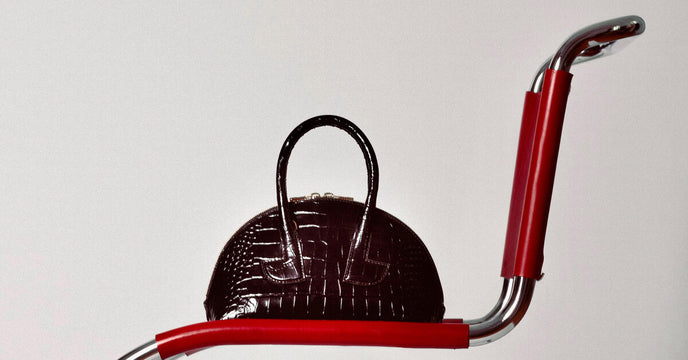 Discover Le Bowling Bags