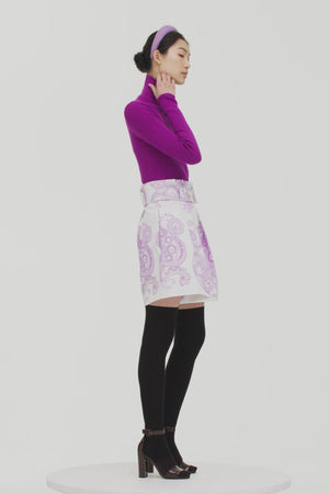 Maglione a costine con collo alto