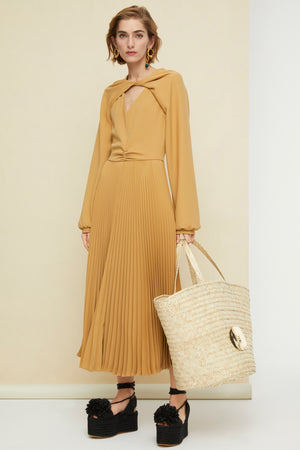 Twisted neckline pleated midi dress