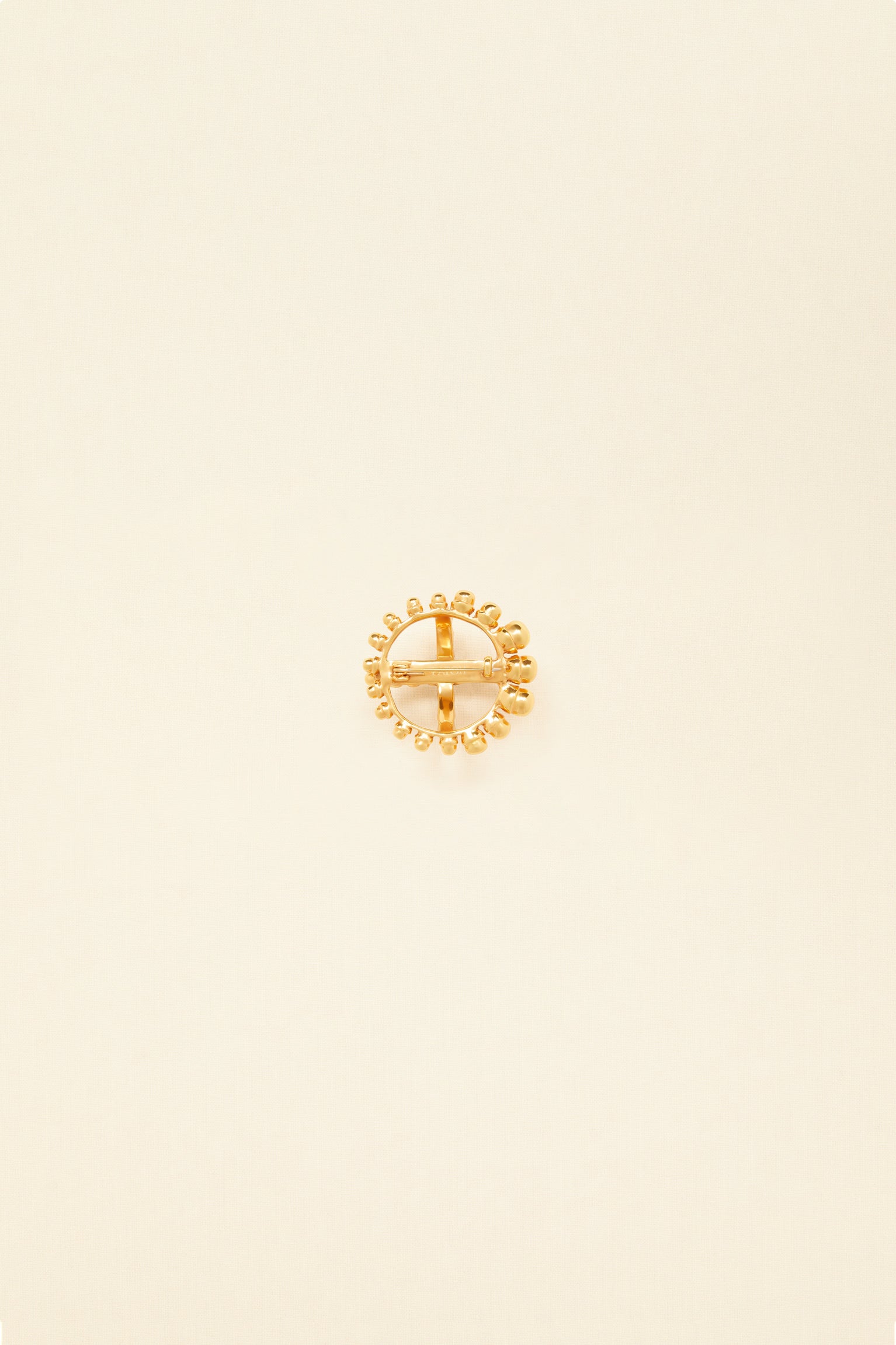 Patou - Round brass pearl brooch - Gold - Classic geometries in brass pearls. Round brass brooch with central cross covered in brass pearls.