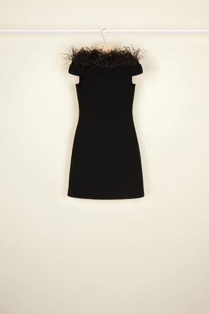 Robe en maille à plumes