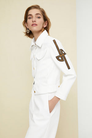 Giacca in similpelle con logo ricamato
