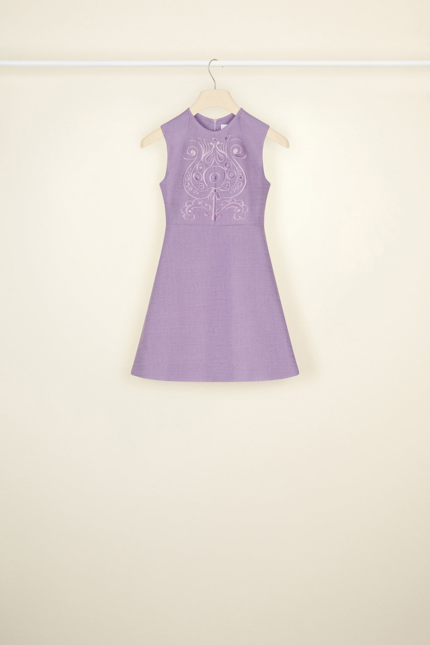 Patou - Embroidered mini dress in organic tweed - Lavender - Embroidery, the Patou way to tell a story.Lavender cotton and wool tweed mini dress. Floral embroideries inspired by Fantasia Botanica’s signature print; three-tone thread to provide extra depth. Sleeveless style with fitted bodice. Zip fastening and signature curved seam the back.Flared skirt with pockets at the sides and darts at the back.