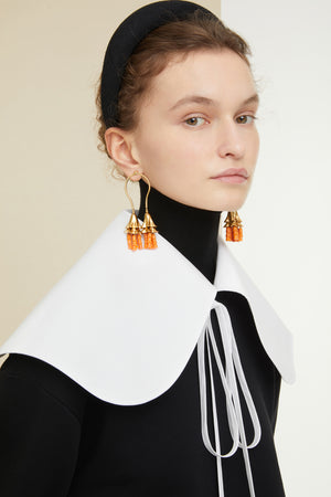 Organic cotton sweatshirt with a detachable collar