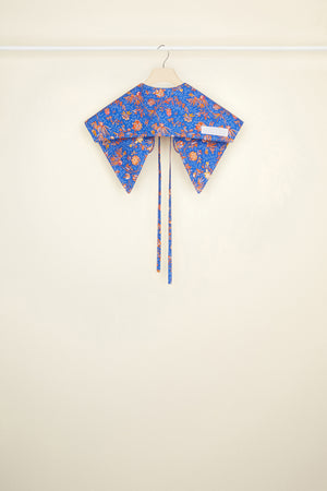 Printed collar in organic poplin