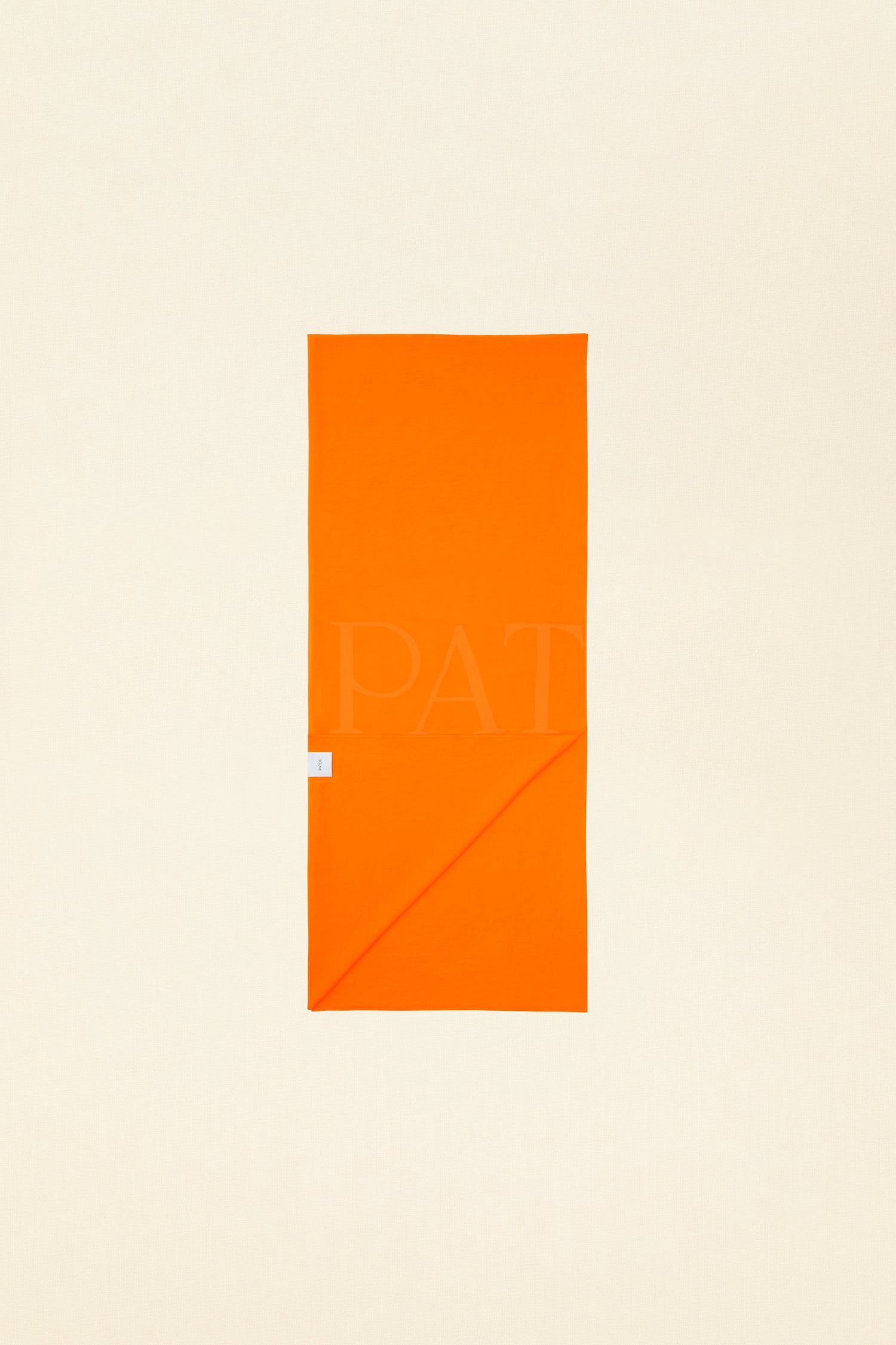 Patou - Patou pareo in organic cotton-voile - Citrus - Made for lying, drying and tying.Citrus orange organic cotton-voile pareo. Maxi PATOU lettering logo in white.