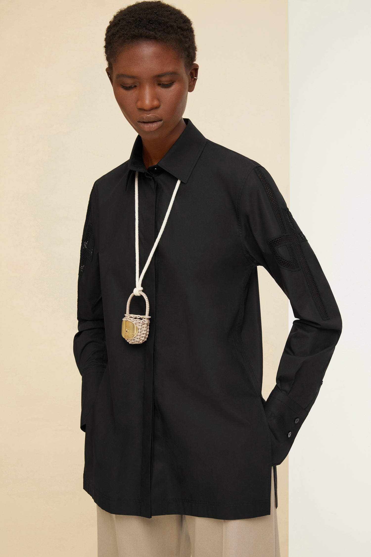 Patou | Bucket bag necklace in wicker
