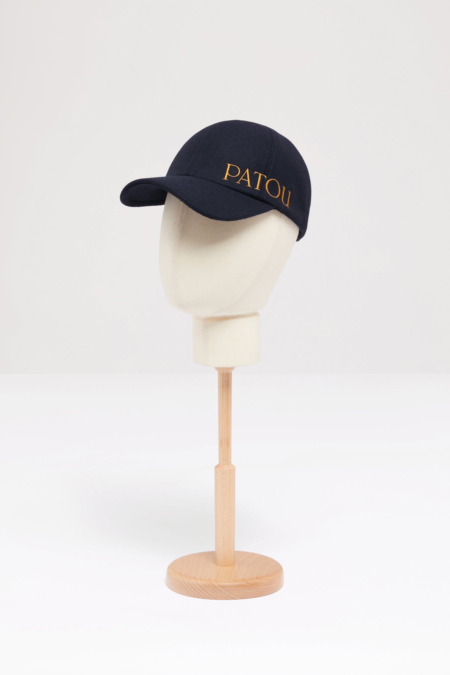 Patou | パトゥ 刺繍フェルト キャップ