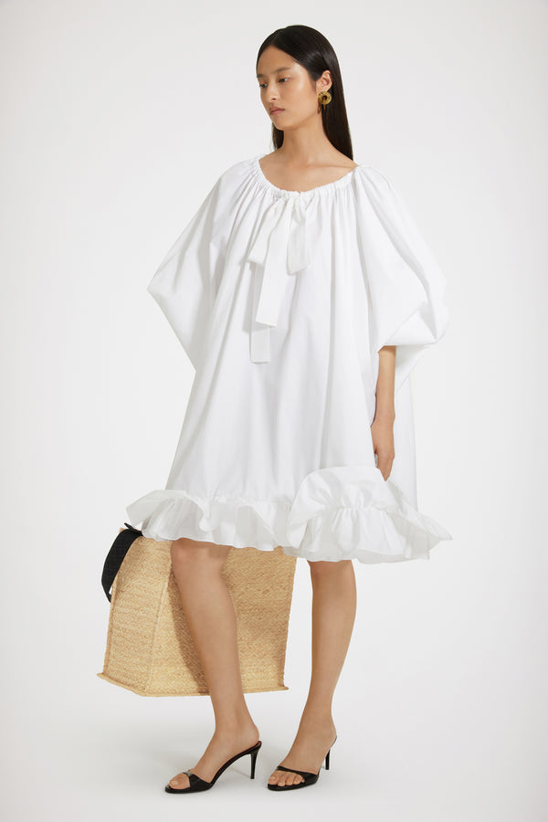 Patou - Kleid mit Ripsband und Rüschensaum aus Bio-Baumwolle