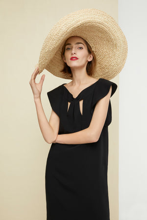 Oversized woven hat