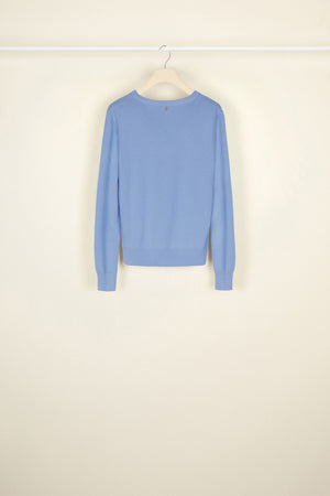 Maglia leggera con collo crochet