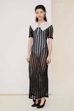 Vestito lungo in crochet bicolore