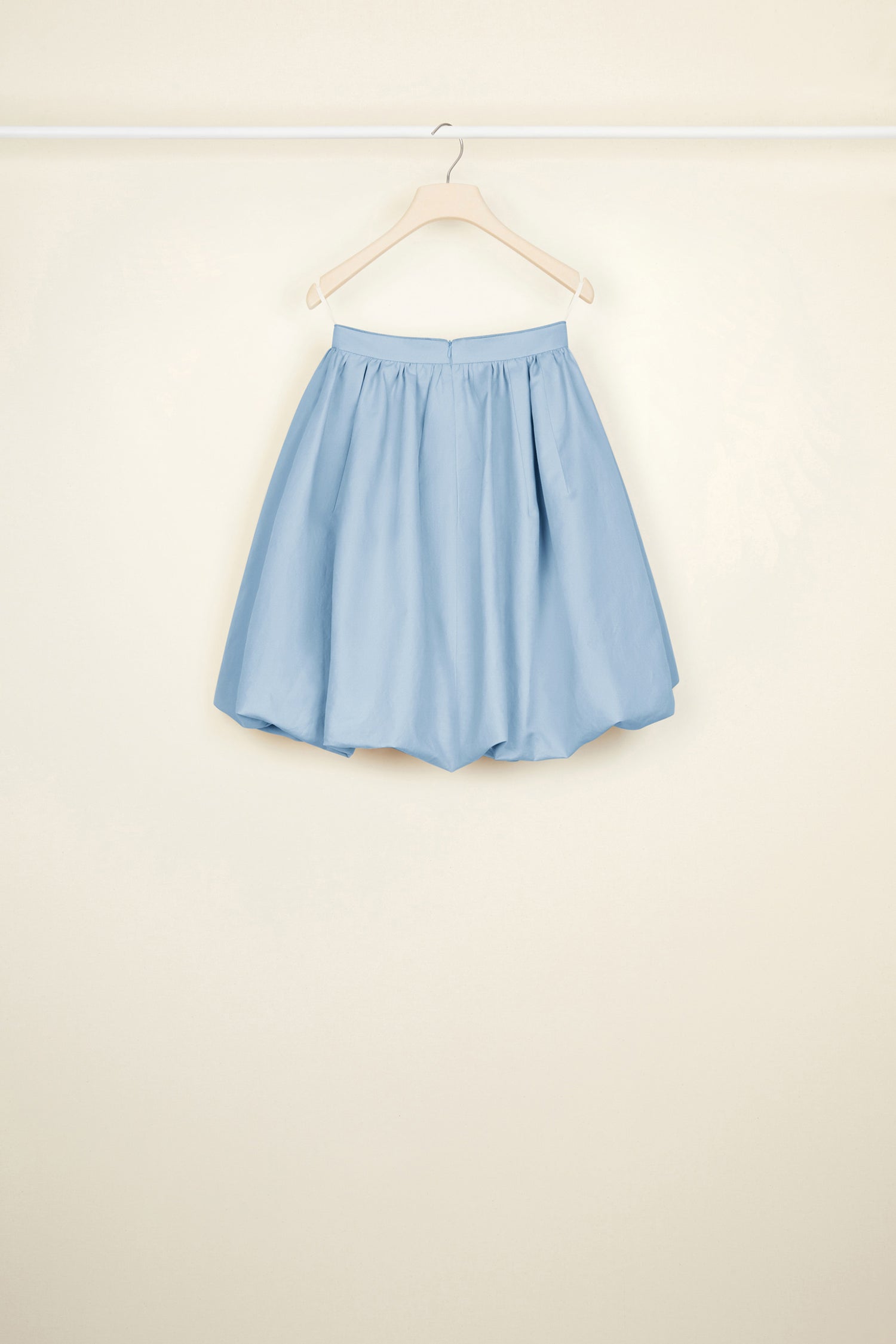 Patou - Cotton bubble skirt - Blueberry - Light as a bubble! Blueberry light blue cotton skirt. Voluminous bubble silhouette. Zip fastening at the back. Pockets at the sides.