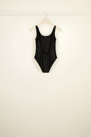 Maillot une-pièce à dos nu